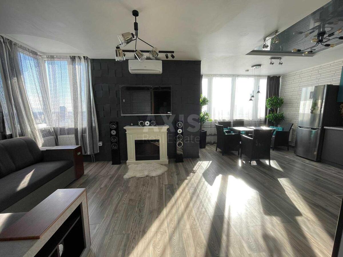 1k apartment vul. Myhajla Maksymovycha 3Д1