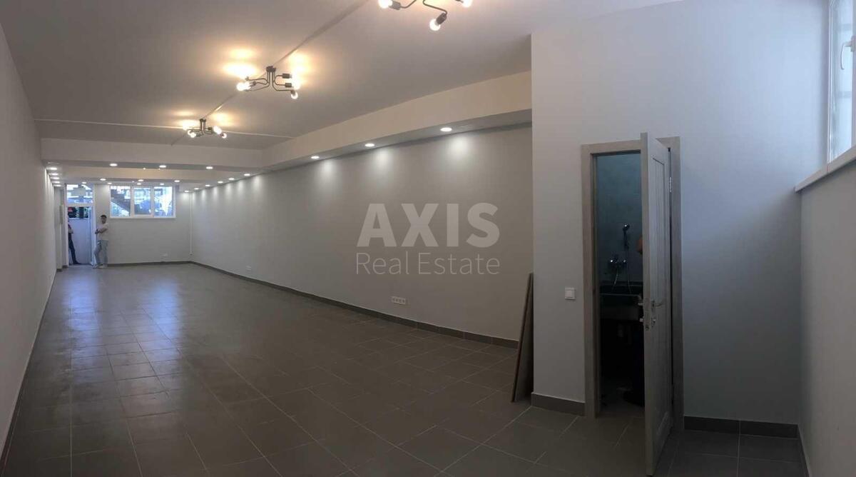 Trade object vul. Central'na 21, 74m2571211