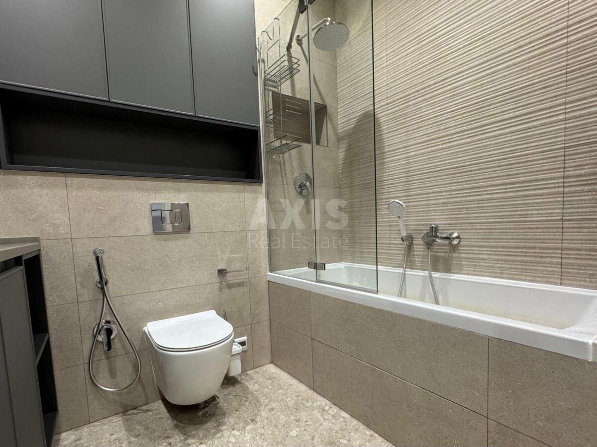 3k apartment vul. Antonovycha 118/197