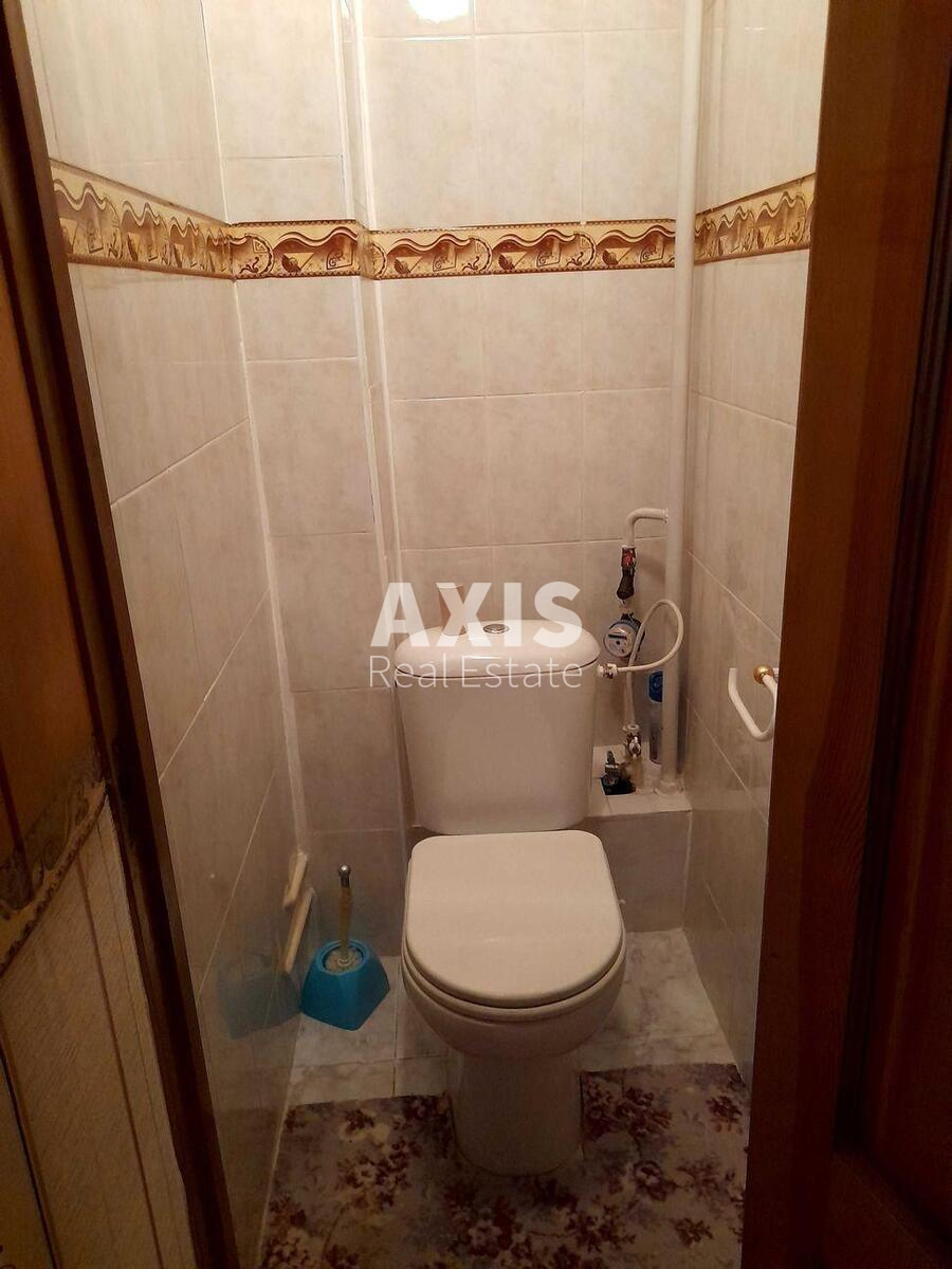 2k apartment vul. Ahmatovoi' Anny 15478875