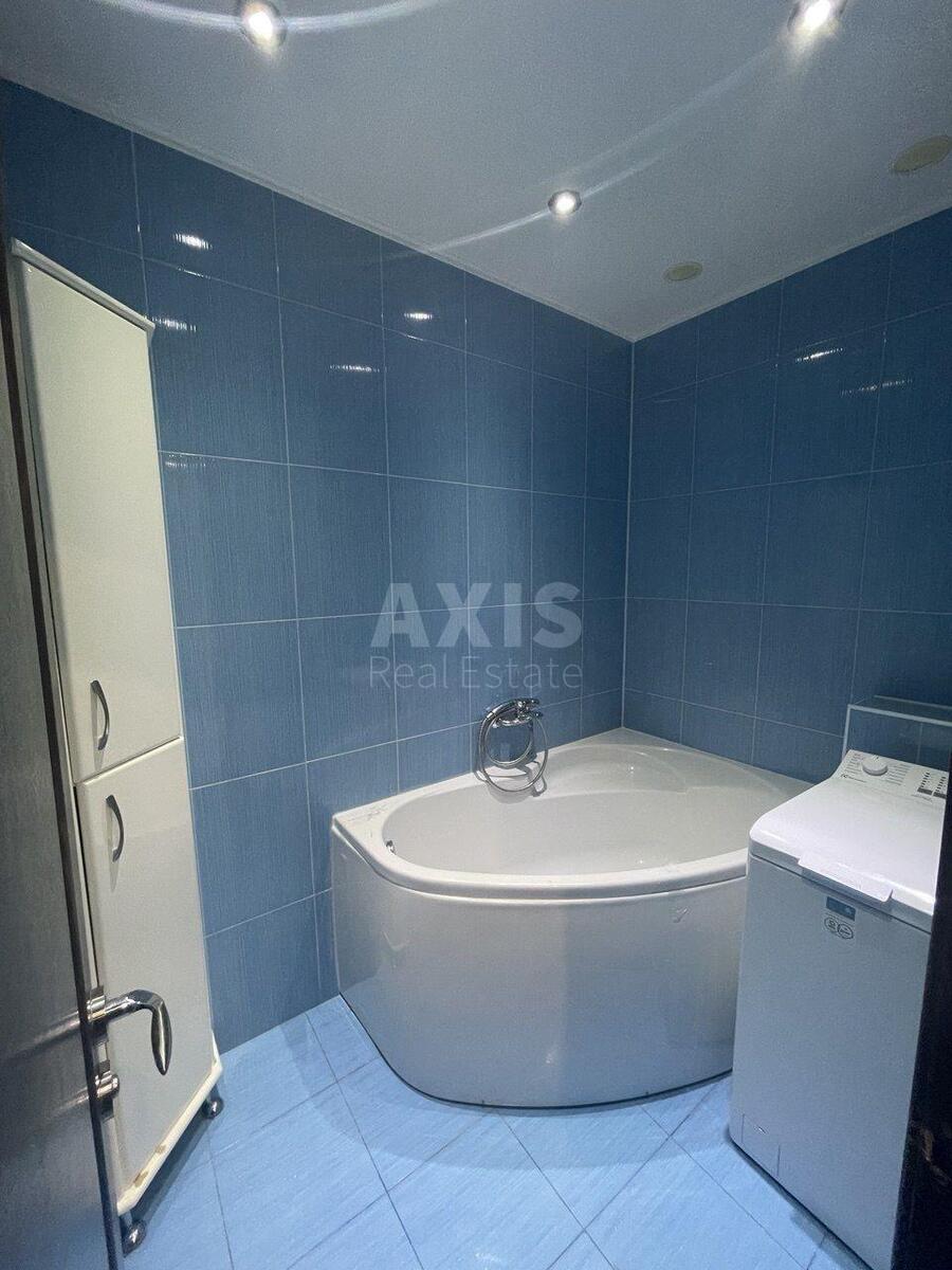 3k apartment vul. Karpats'ka 12607506