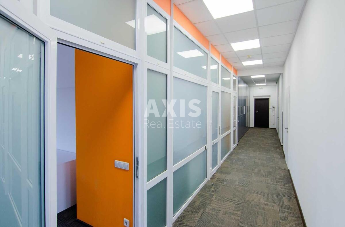 Office vul. Pymonenka Mykoly 13, 268m2596800