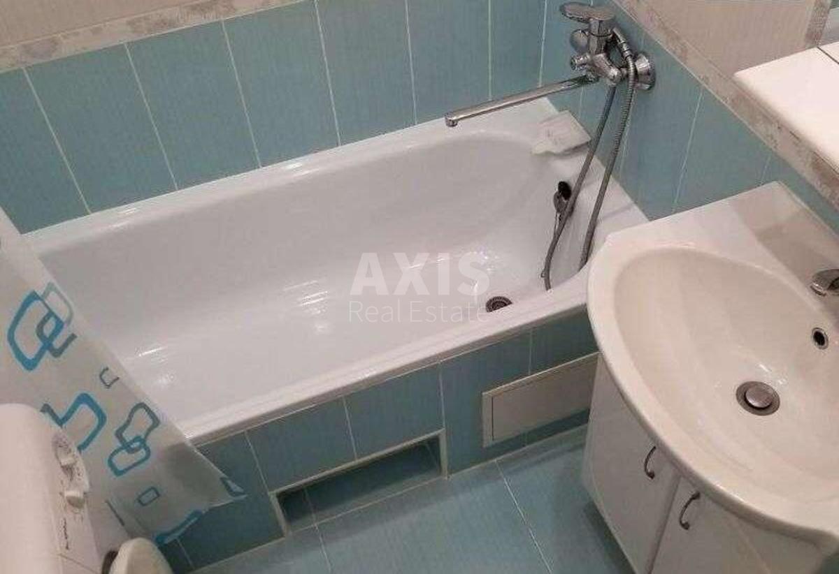 2к квартира ул. Институтская 18Б6