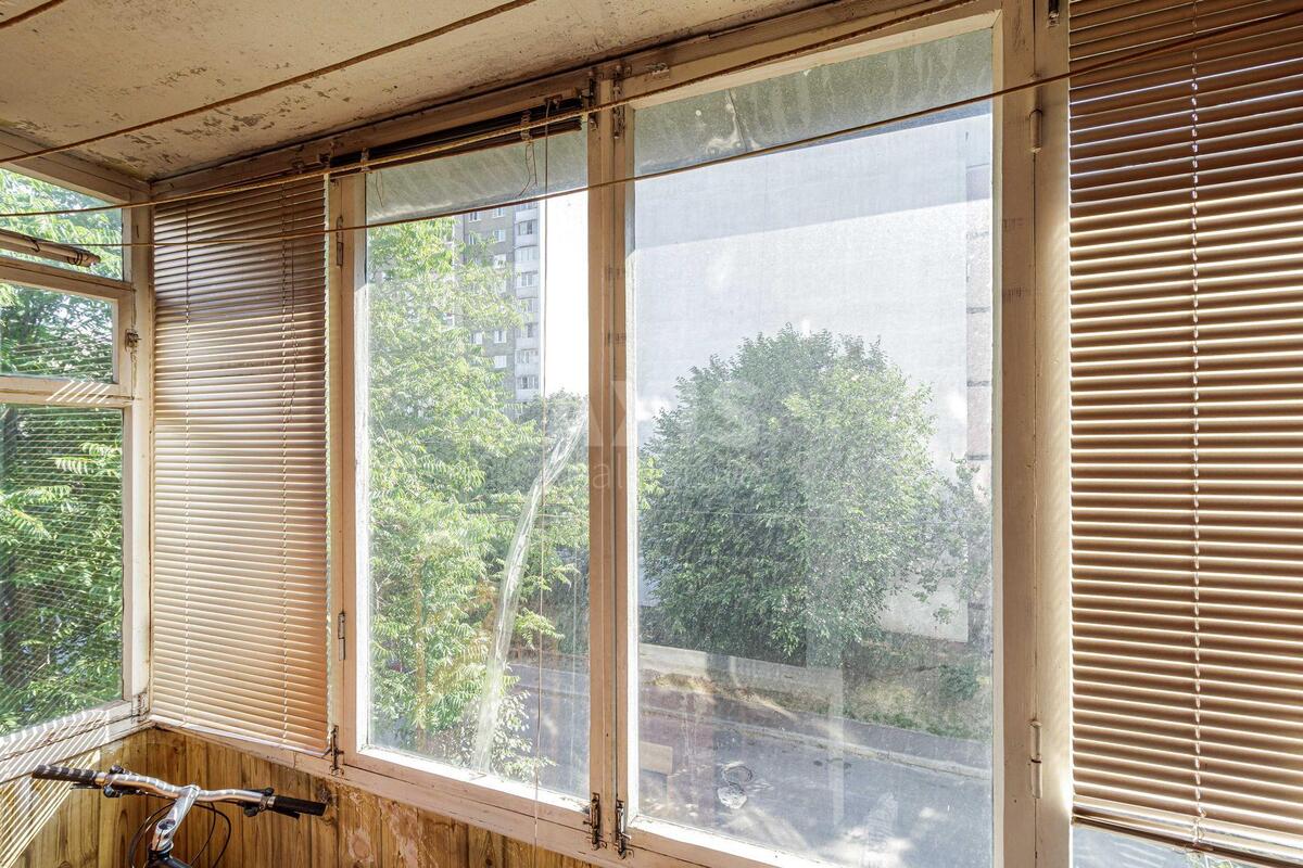 3k apartment vul. Trostjanec'ka 8623397