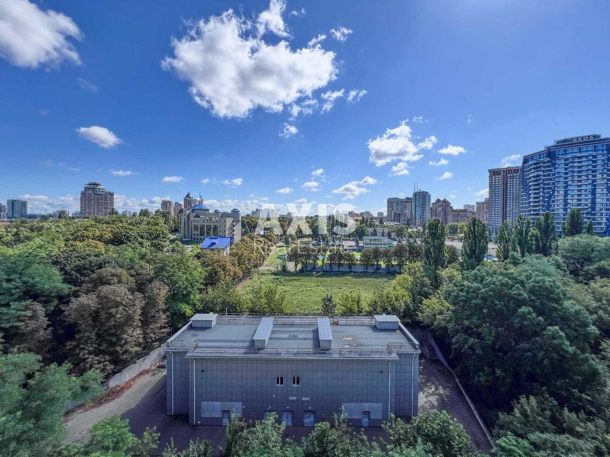 5k apartment vul. Barbjusa Anri 5В8