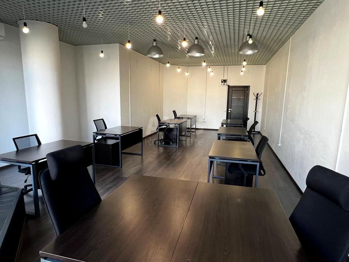 Office uzv. Klovs'kyj 7, 72m2617720