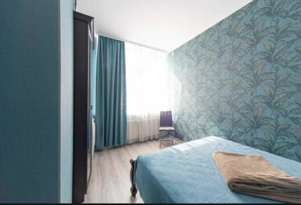 3k apartment vul. Pysarzhevs'kogo Akademika 8а5