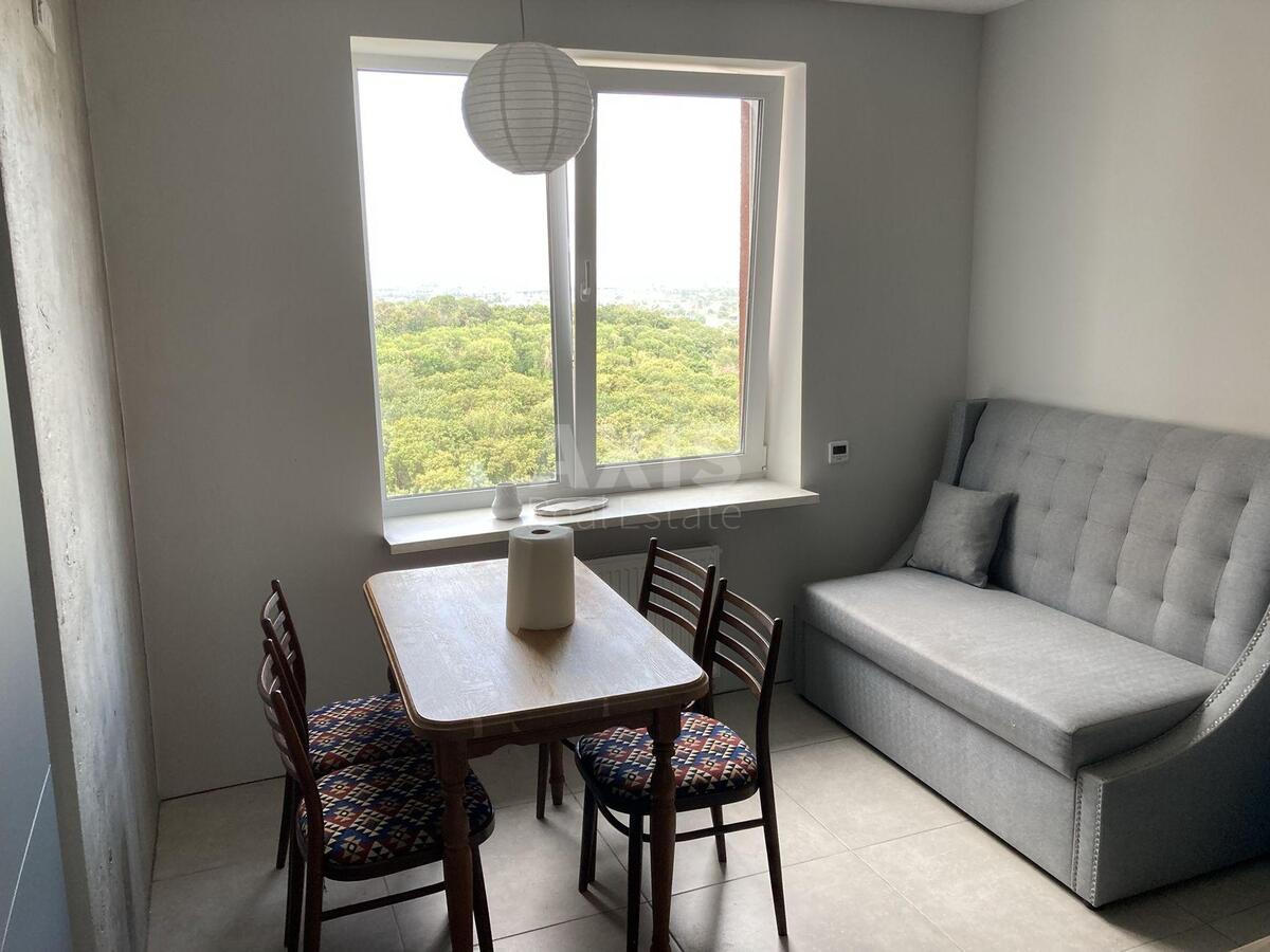 3k apartment uzv. Lysogirs'kyj 201