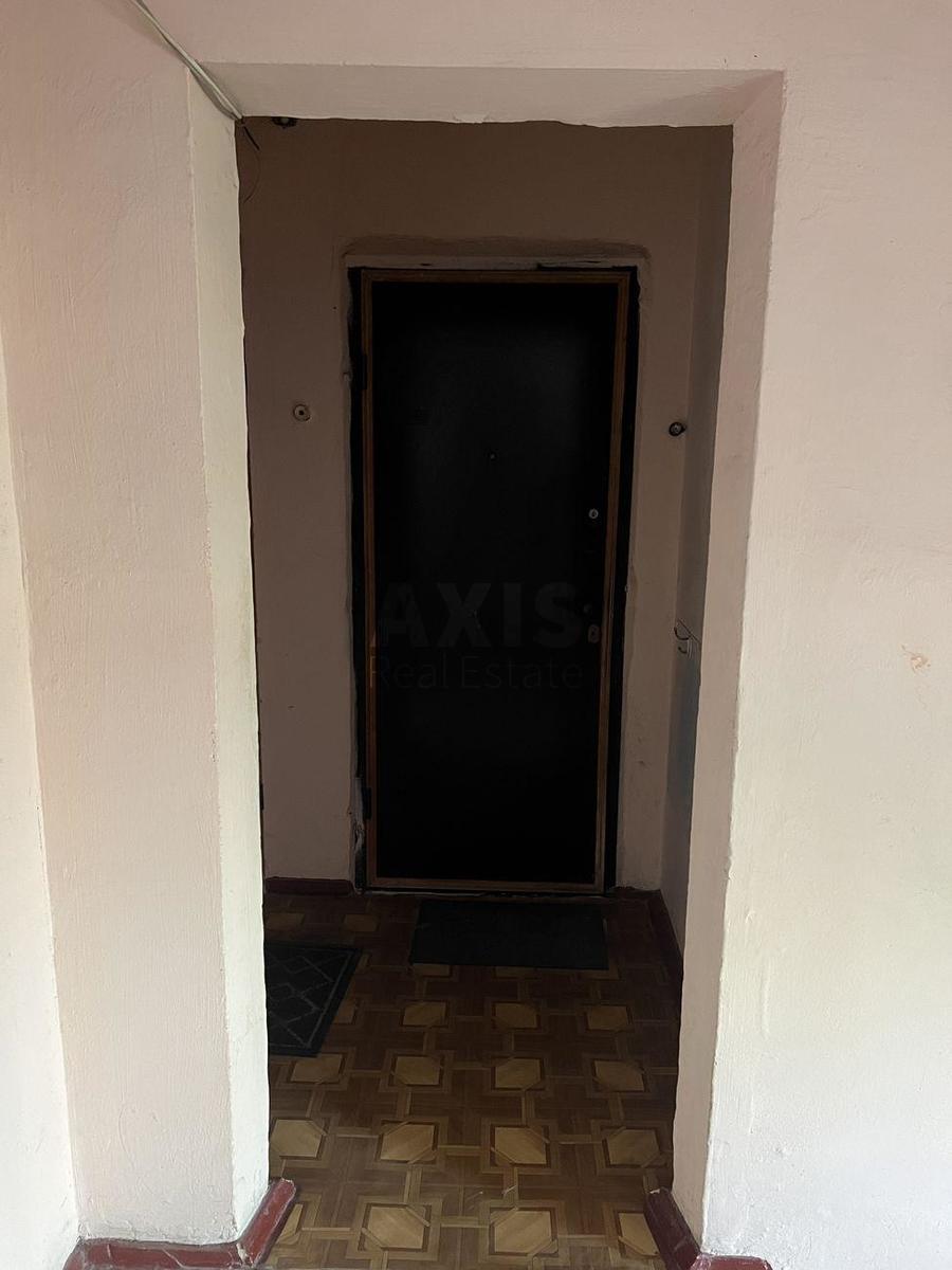 3k apartment vul. Bal'zaka Onore de 3811