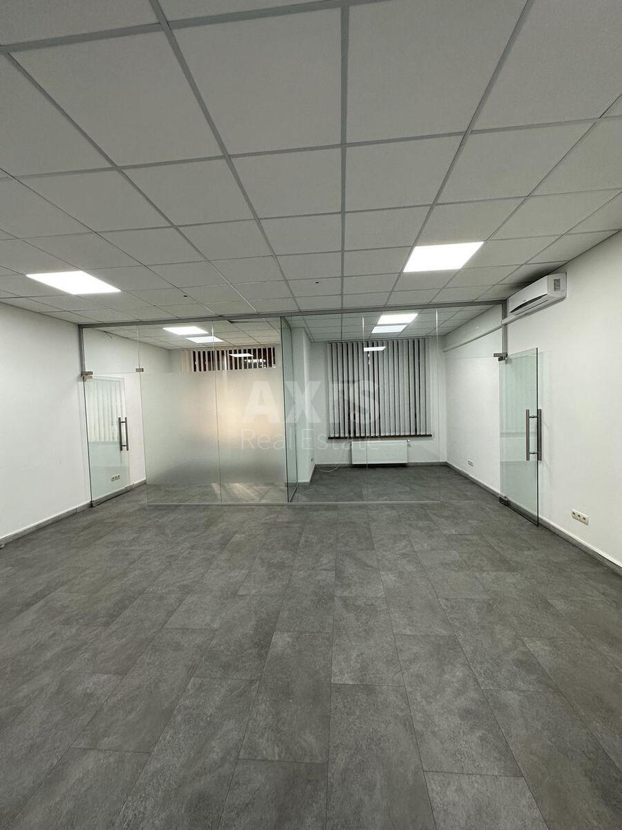 Офис ул. Евгения Коновальца 36В, 200м22