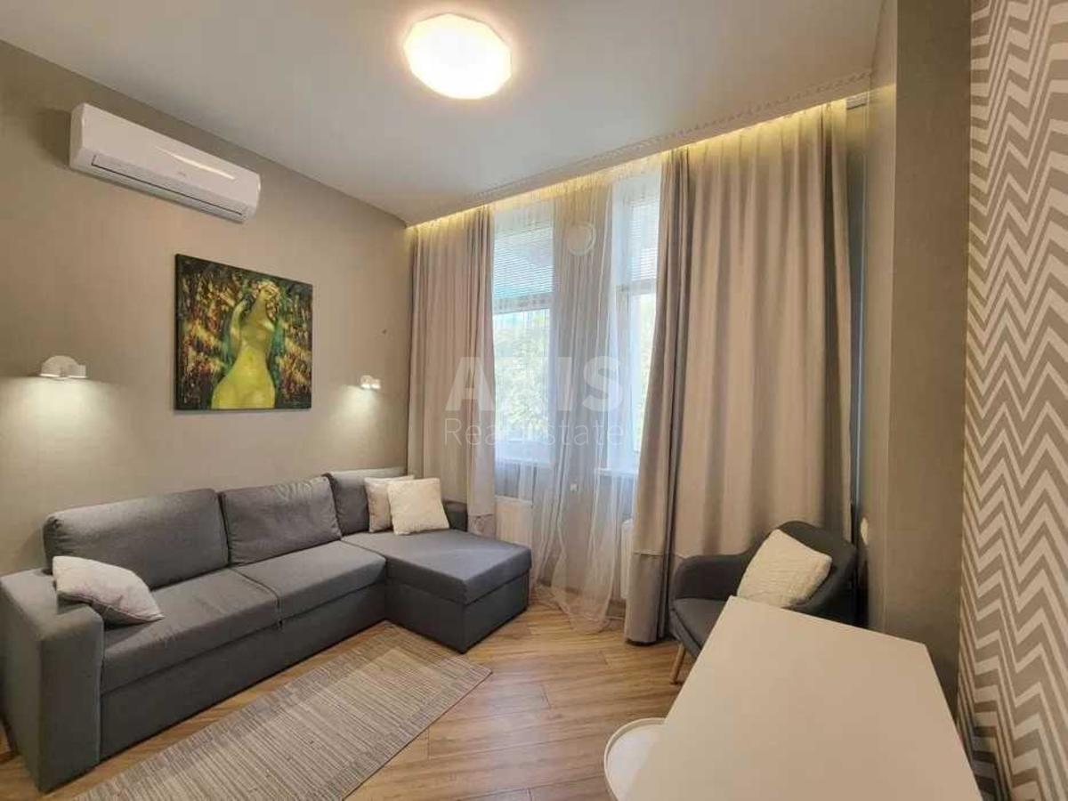 3k apartment vul. Ioana Pavla II 111
