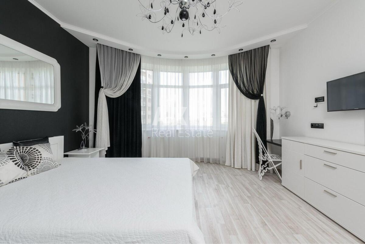 3k apartment vul. Staronavodnyc'ka 6Б1