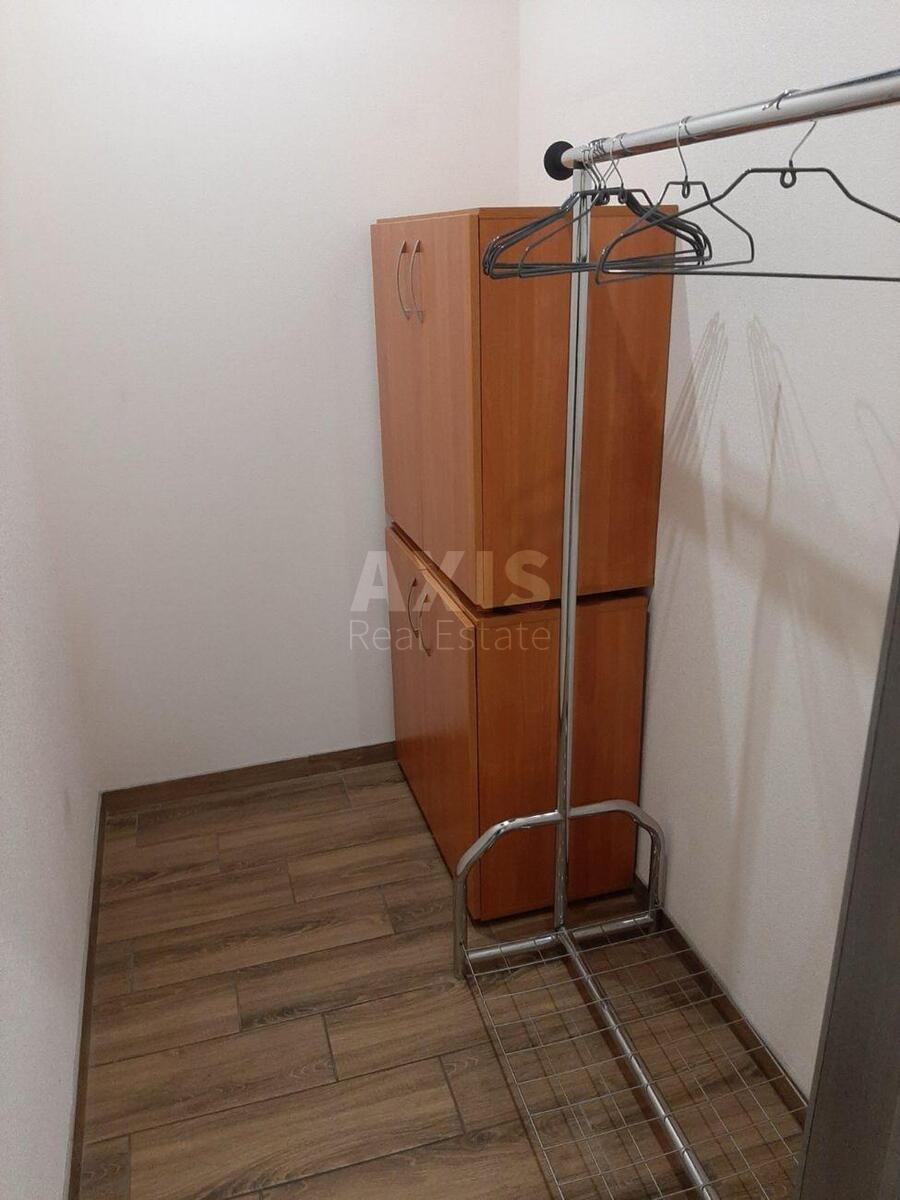 Офис ул. Евгения Коновальца 36Е, 65м26