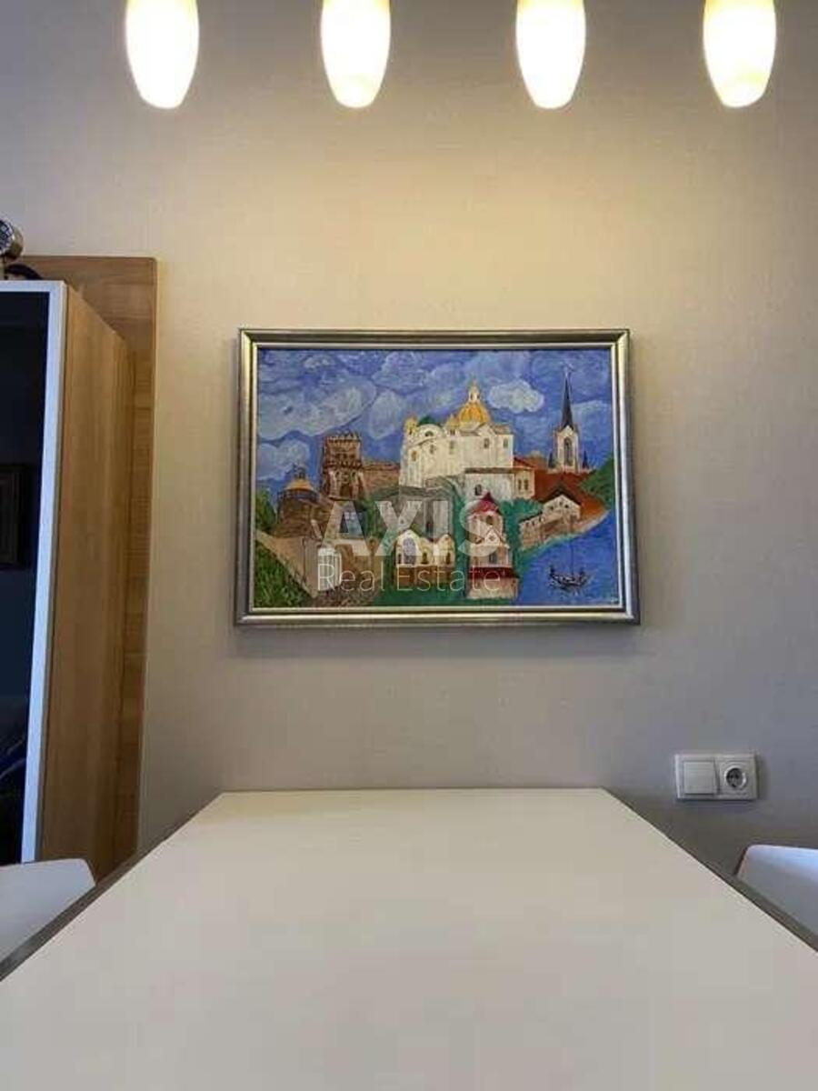 2к квартира ул. Щекавицкая 30/396