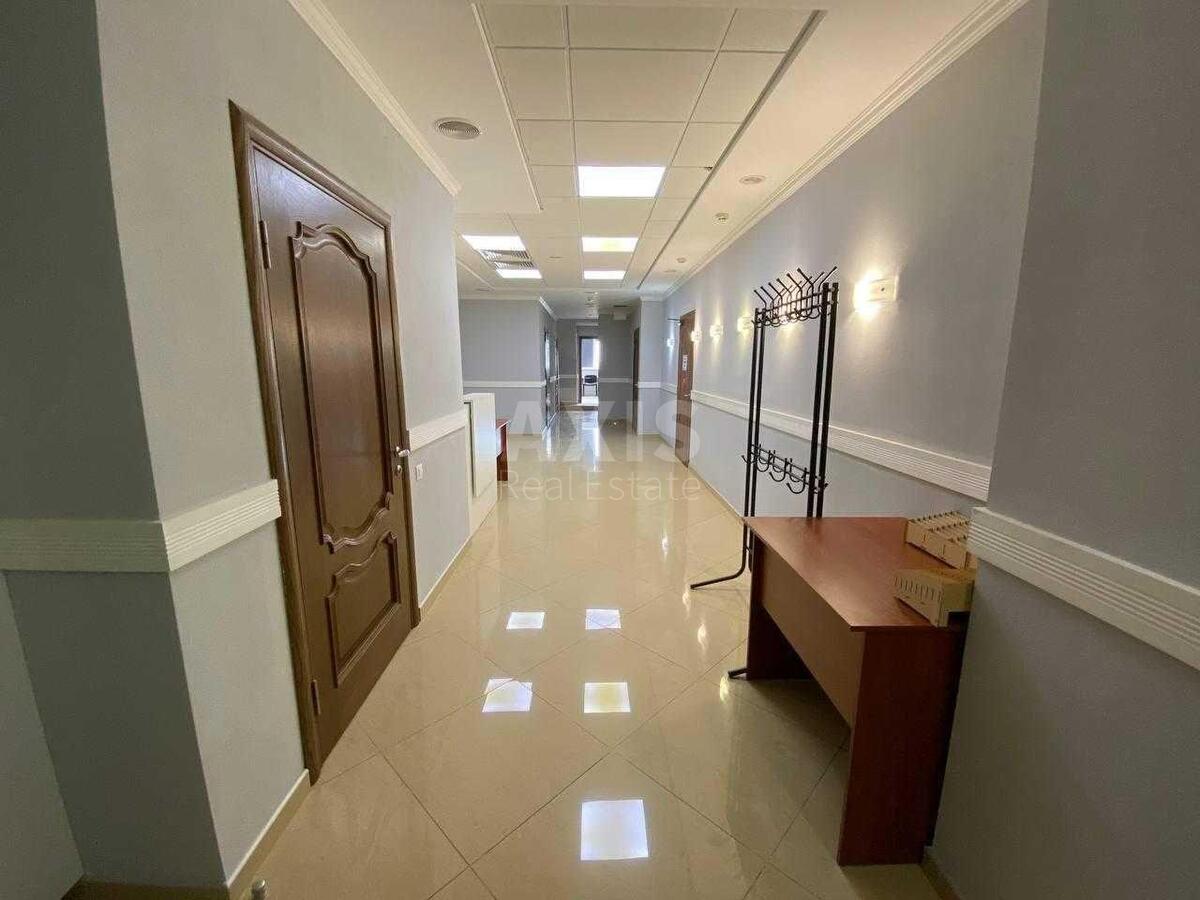 Офис пер. Крестовый 2, 420м24