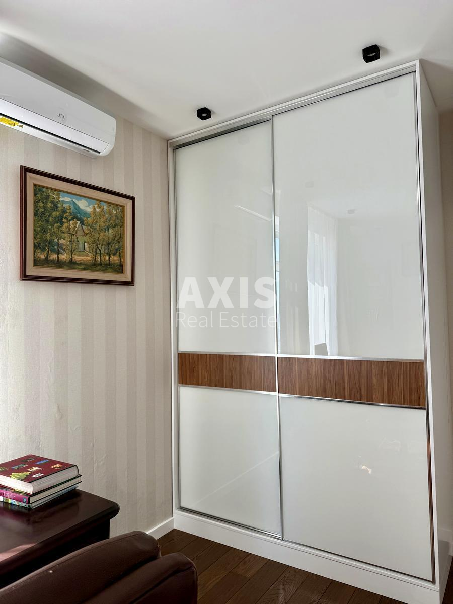 3k apartment vul. Sichovyh Stril'civ 445897010
