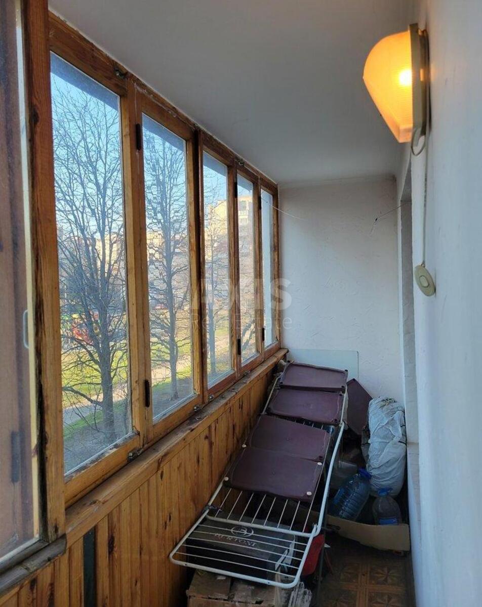 1k apartment vul. Symyrenka 12А7