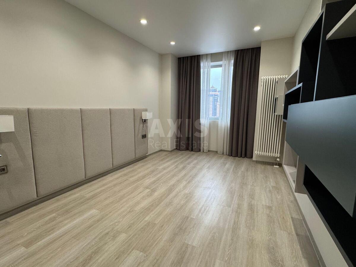3k apartment vul. Antonovycha 118/194