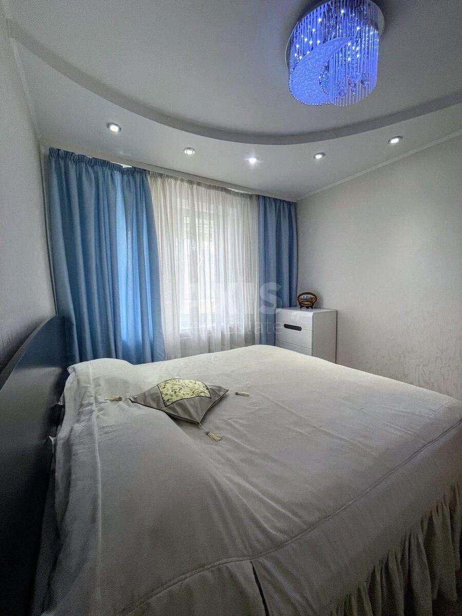 3k apartment vul. Karpats'ka 12607503