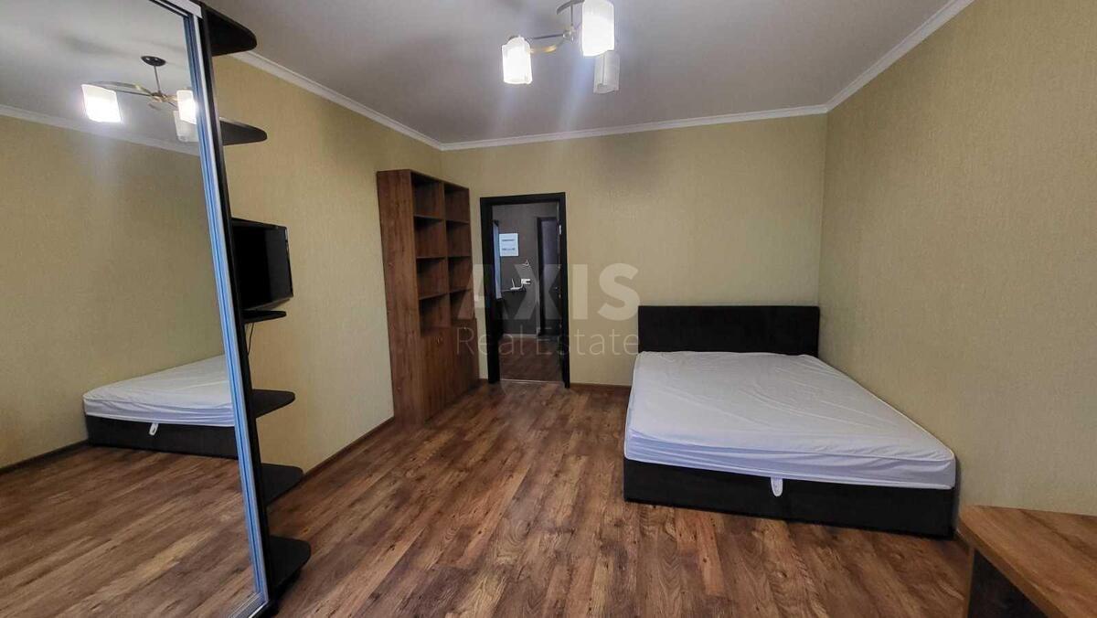 1k apartment vul. Kondratjuka Jurija 5564323