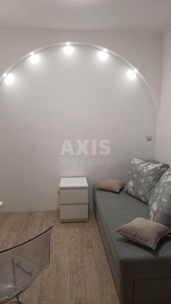 2k apartment vul. Sikors'kogo Igorja Aviakonstruktora 4Б4