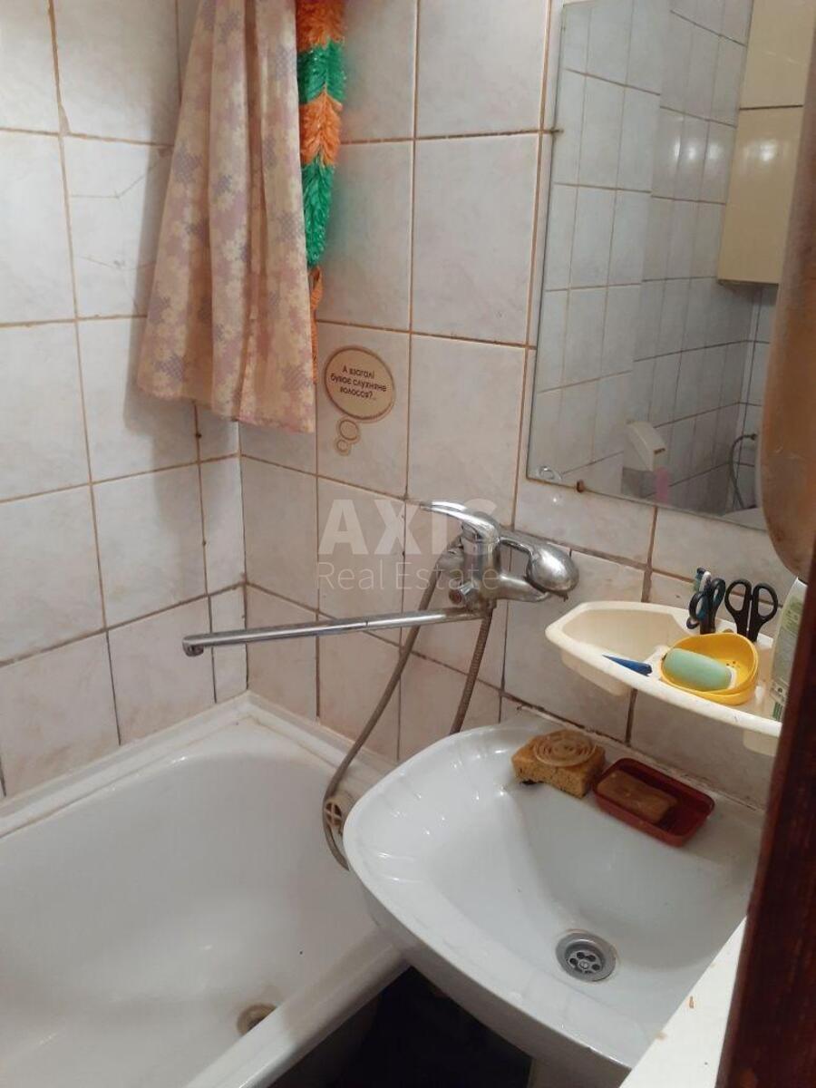 1k apartment pr-t Lesja Kurbasa 9Г2