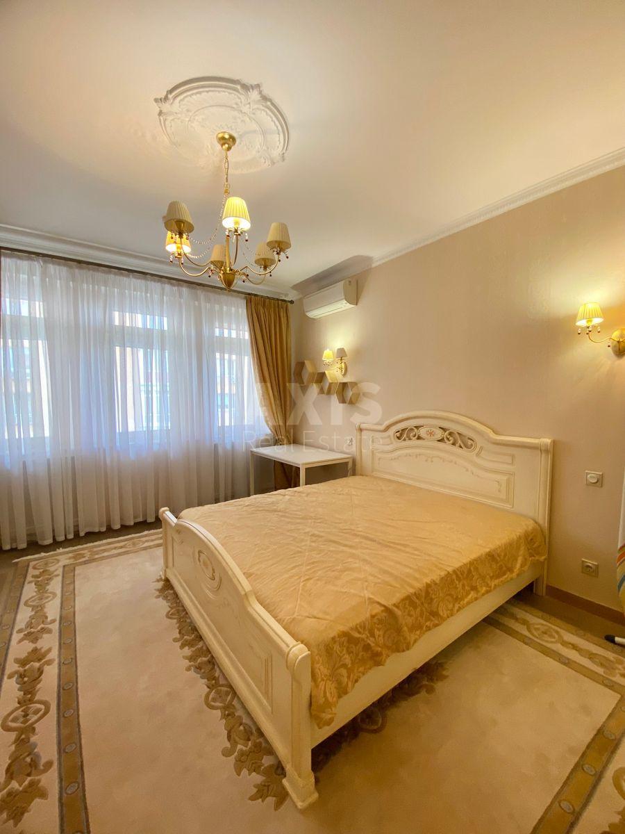 4k apartment vul. Obolons'ka naberezhna 7583036