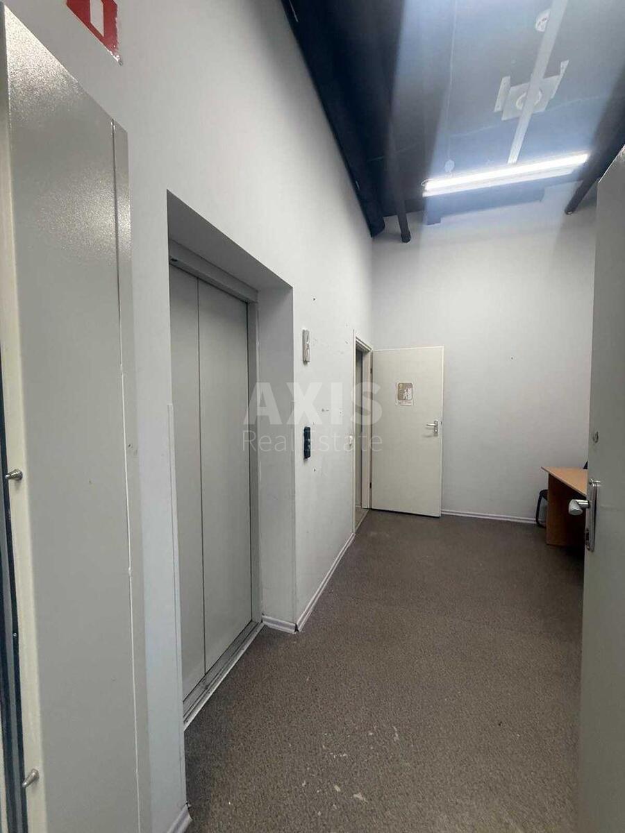 Trade object vul. Sverstjuka Jevgena 2Б, 1000m26241815