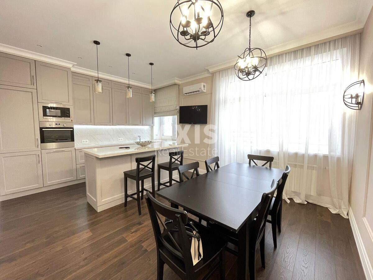 3k apartment vul. Jevgena Konoval'cja 44А577713