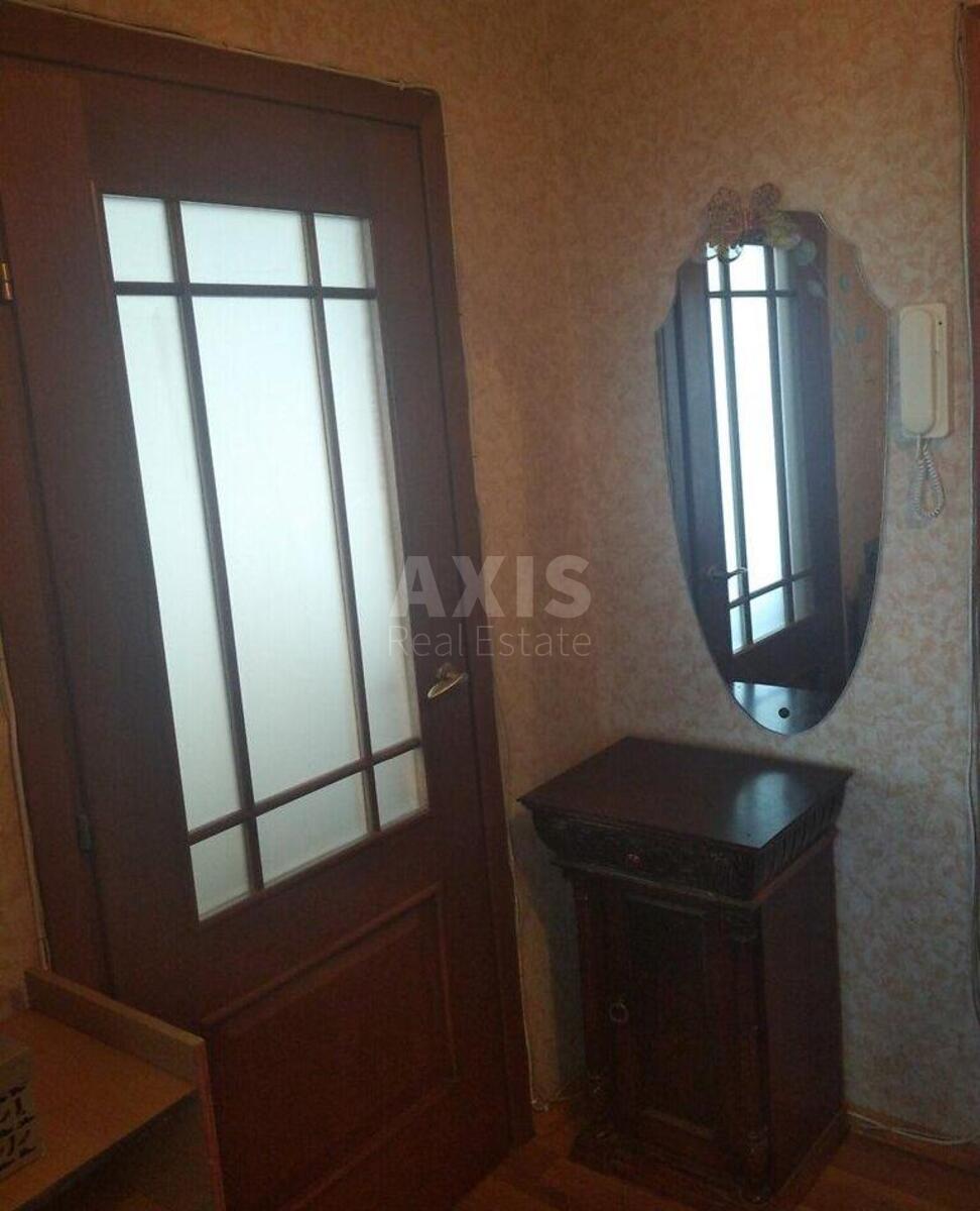 1k apartment vul. Geroi'v Dnipra 753