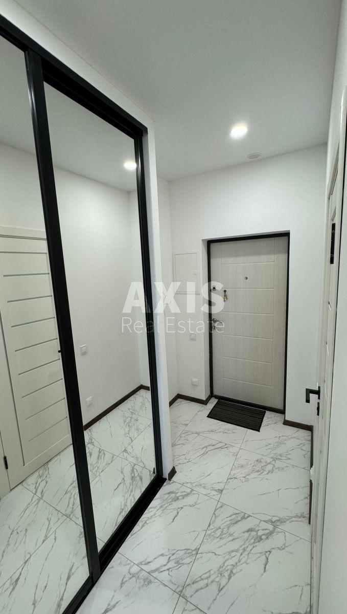 1k apartment vul. Myhajla Maksymovycha 24Б4