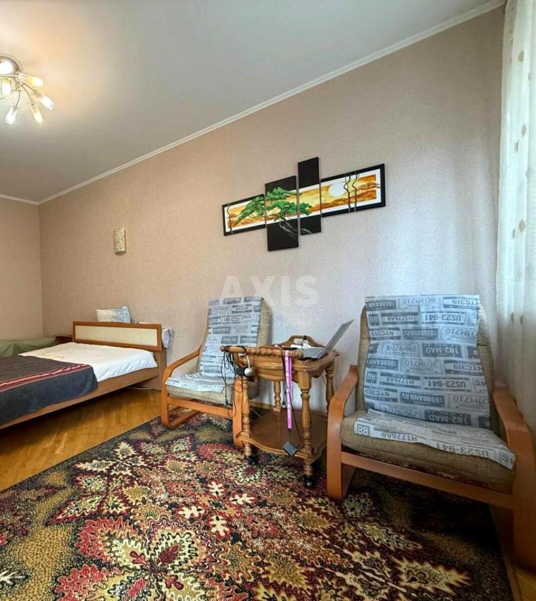1k apartment vul. Ahmatovoi' Anny 13622435