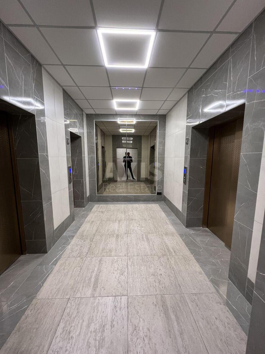 4k apartment vul. Dragomyrova Myhajla 14А6