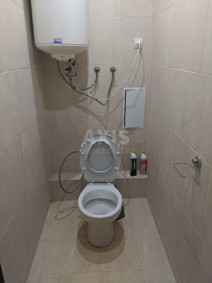 2k apartment vul. Jevgenija Harchenka 47Б595017