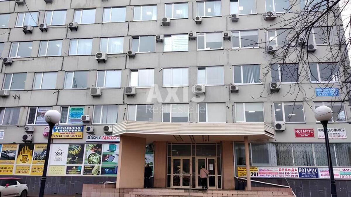 Об'єкт торгівлі пр-т Миру 9, 213м2