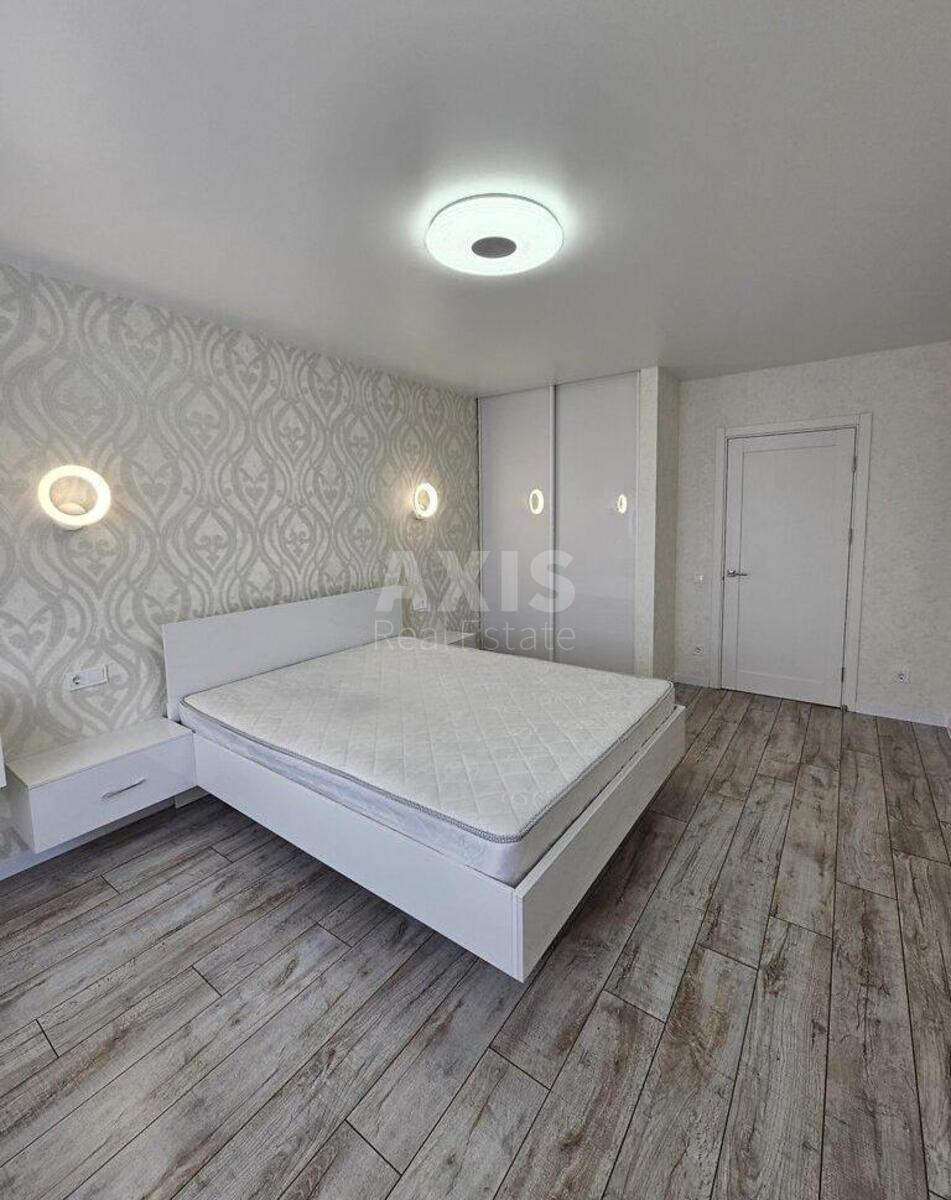 2k apartment vul. Revuc'kogo 54592714