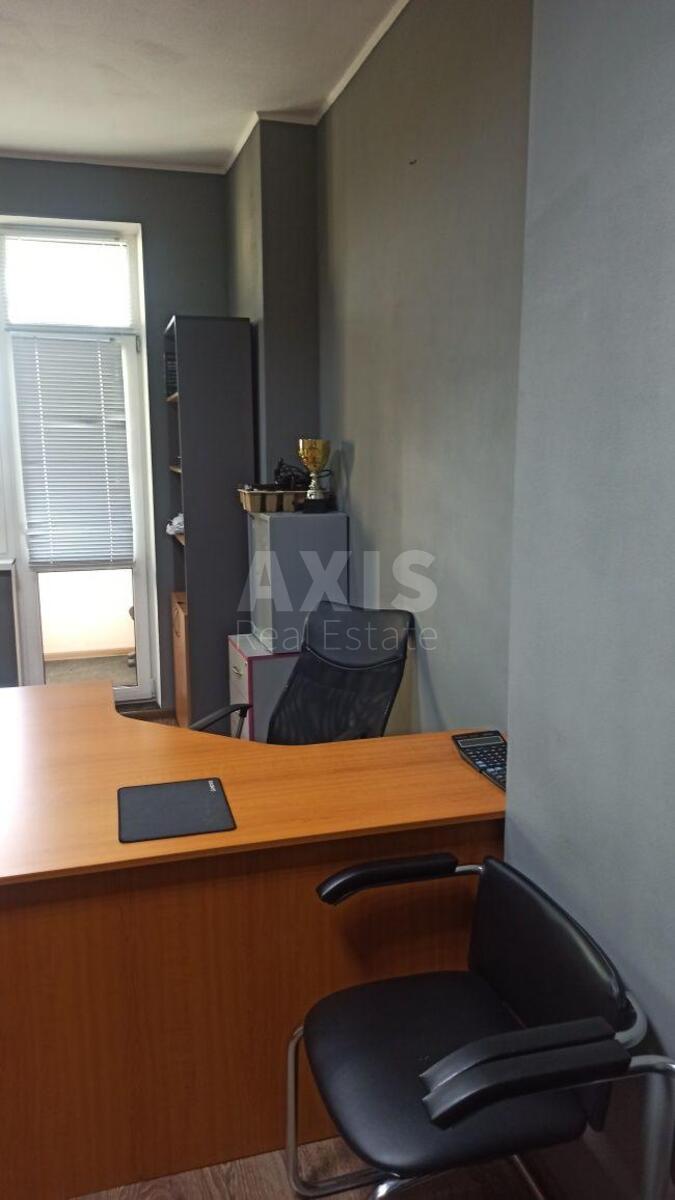 Офис ул. Евгения Коновальца 44А, 144м2585007