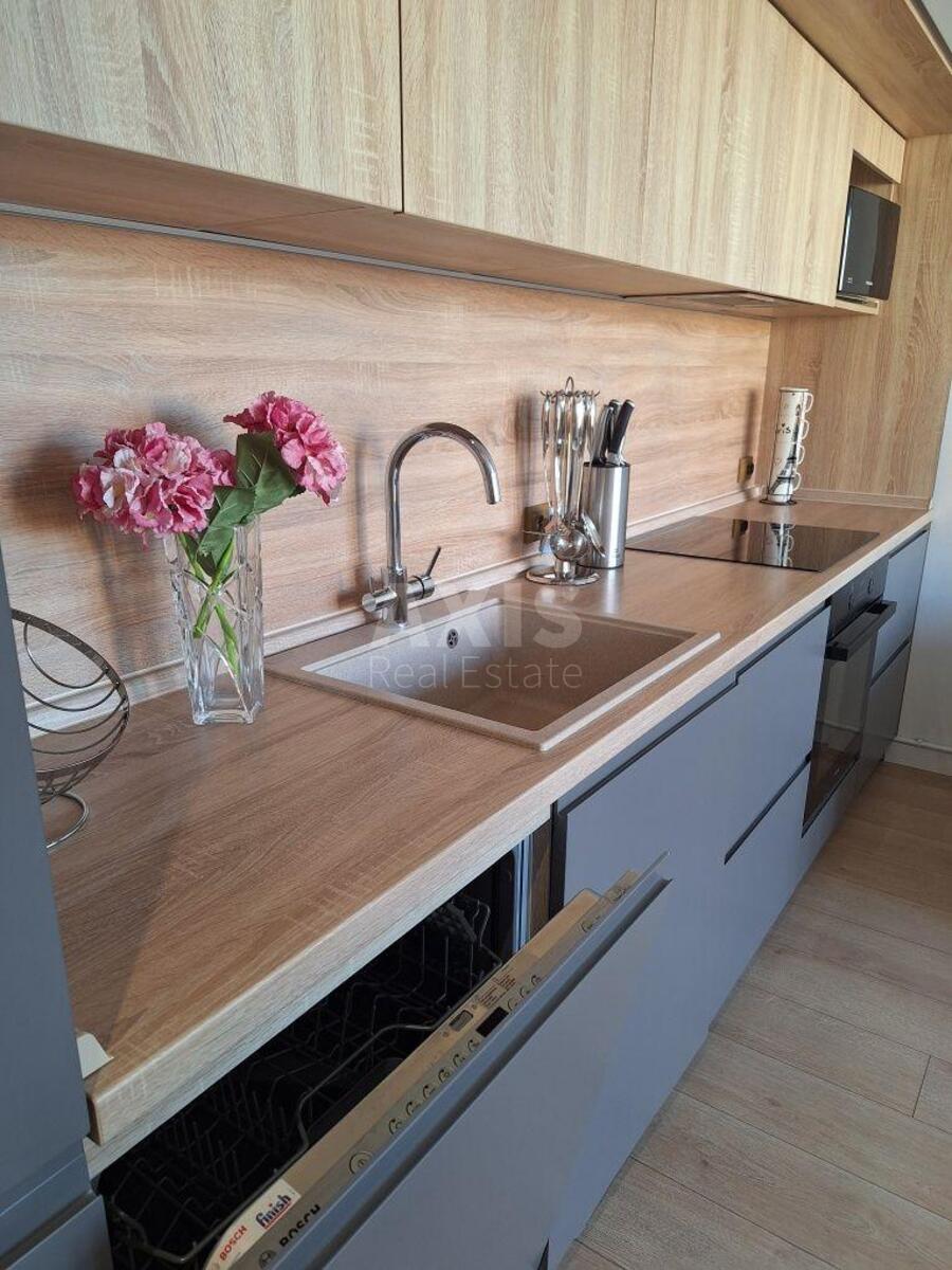 2k apartment vul. Zabolotnogo Akademika 1480