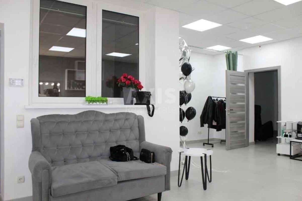 Trade object vul. Lebedjeva Mykoly 4/39А, 62m2586750
