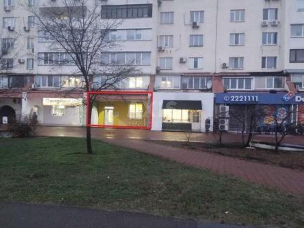 Trade object vul. Dragomanova 13/10, 44m2