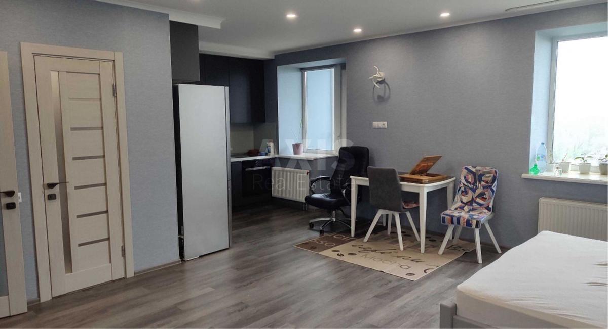 1k apartment bul. Vernads'kogo Akademika 242
