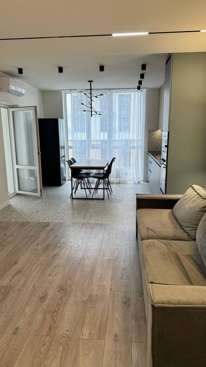 3k apartment vul. Saljutna 2Б1