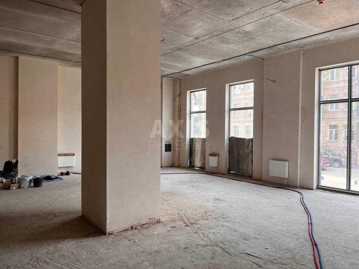Trade object vul. Spas'ka 26/14, 200m2588950