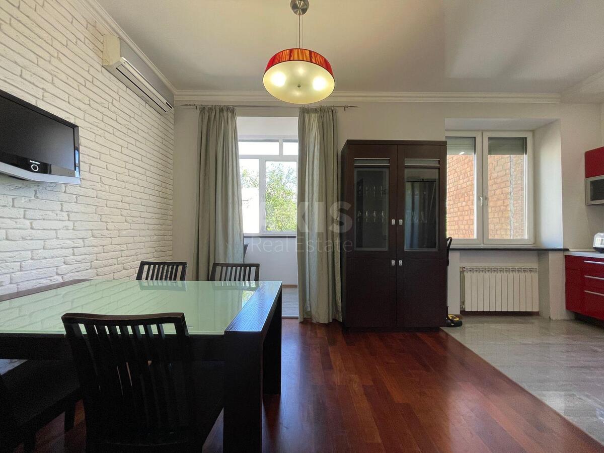 2k apartment vul. Volos'ka 467