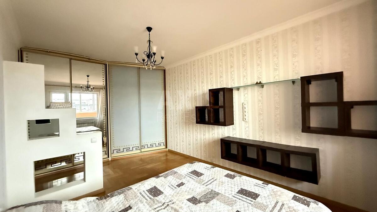 2к квартира ул. Рональда Рейгана 4А632917