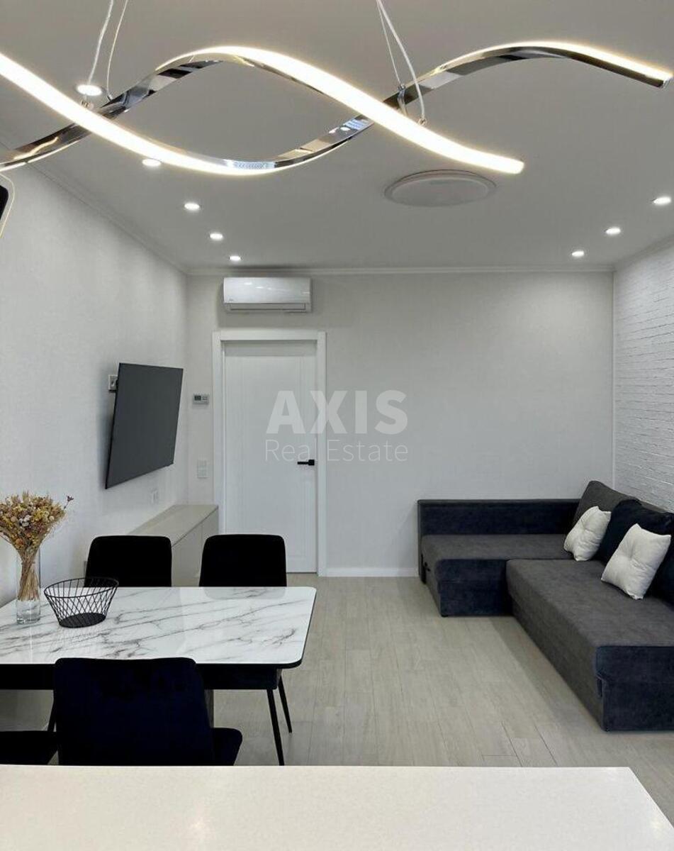 2к квартира ул. Радистов 34В2