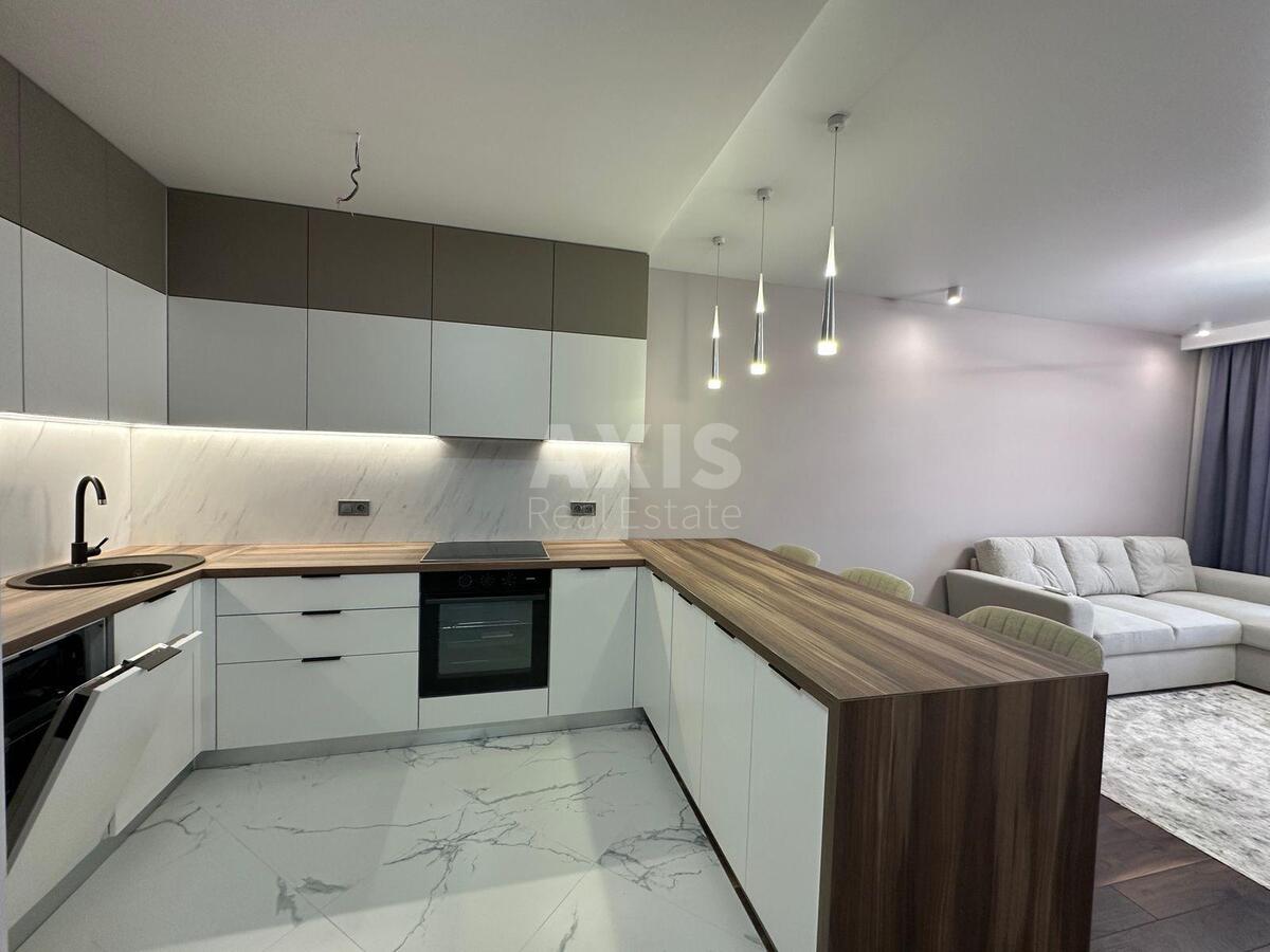 2k apartment vul. Lypkivs'kogo Vasylja Mytropolyta 16В
