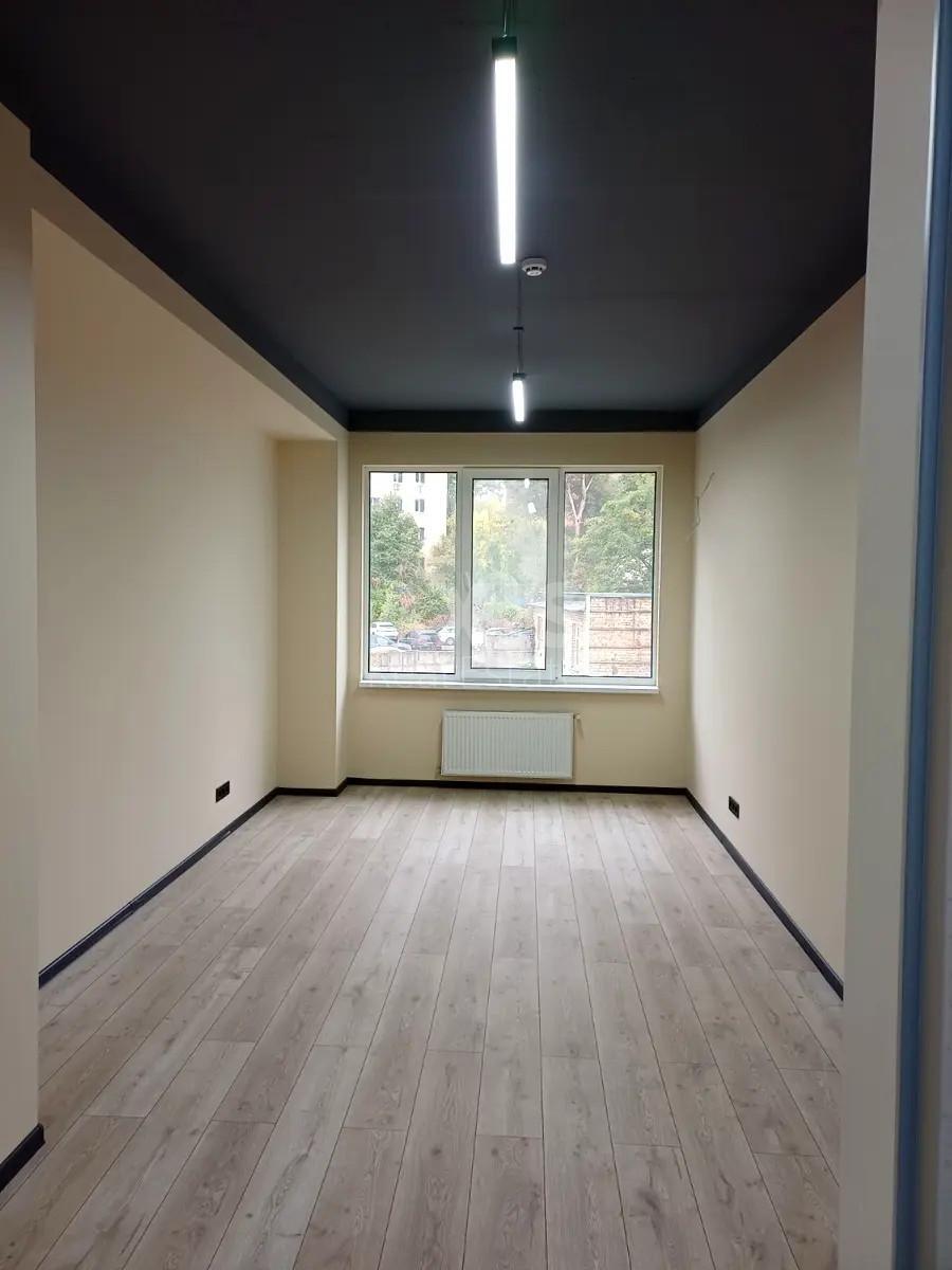 Office vul. Preobrazhens'ka 25, 606m2603920
