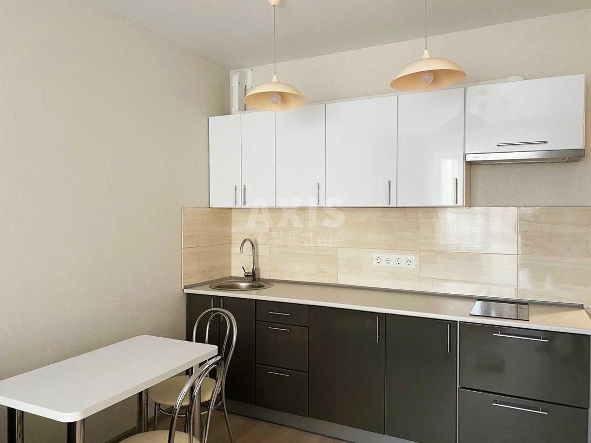 1k apartment vul. Metrologichna 109