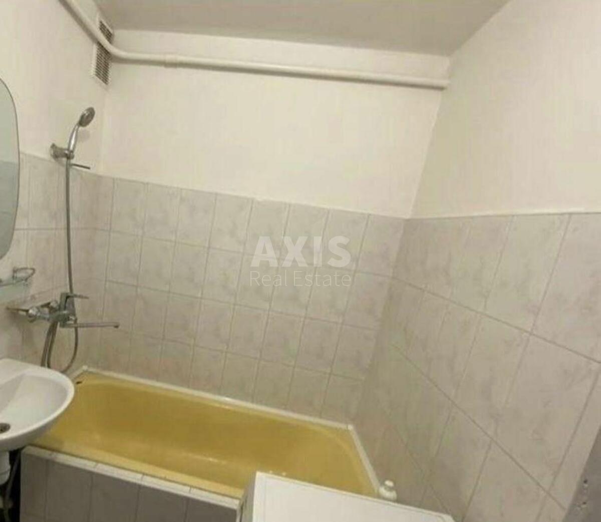 3к квартира ул. Ахматовой Анны 174